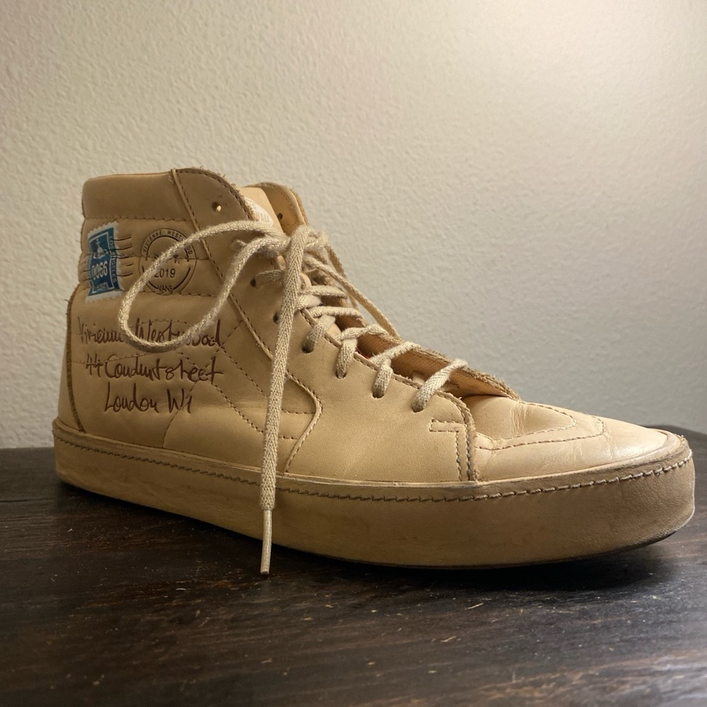 WOMENS / men’s  Beige High-Top Sneakers